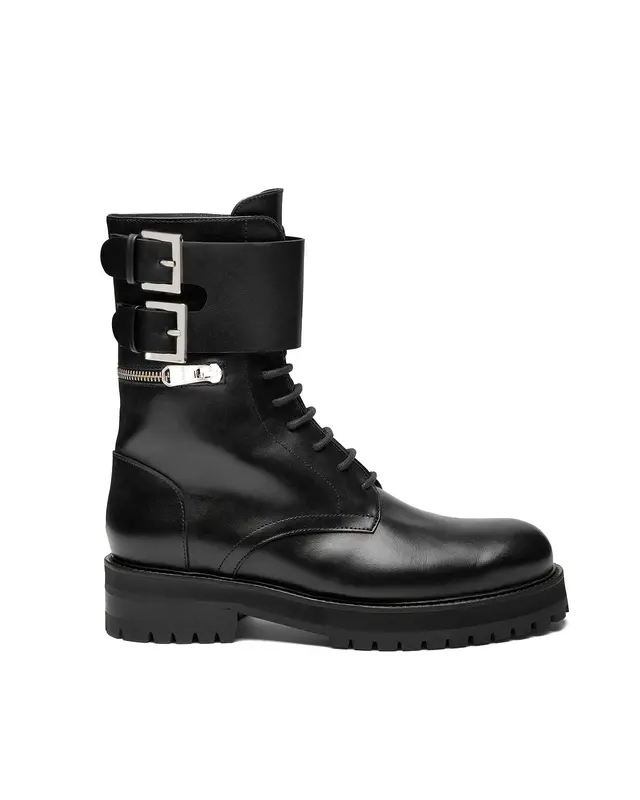 Anfibio combat pelle nera