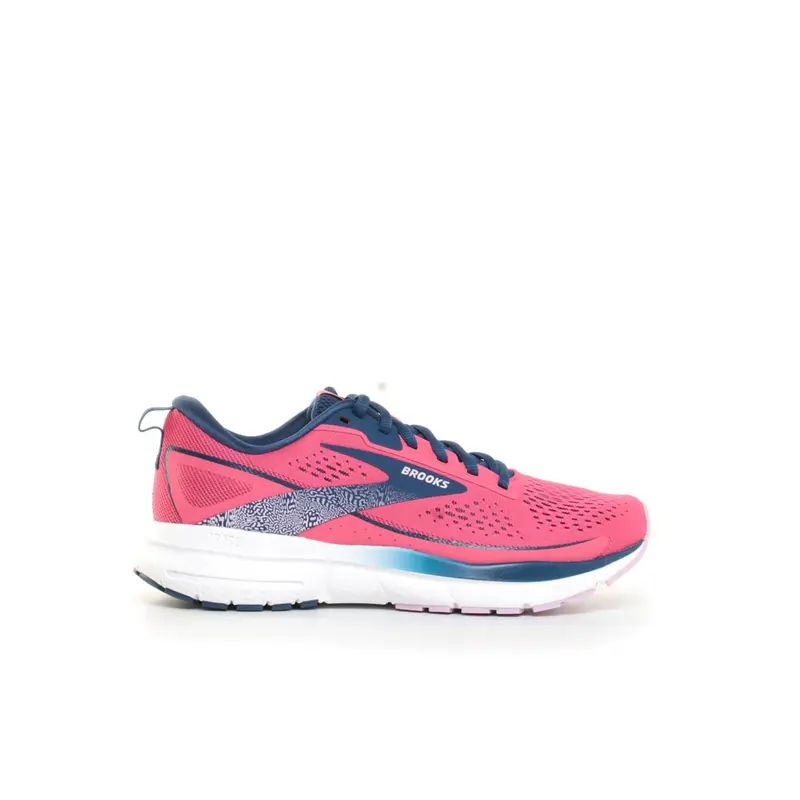 BROOKS TRACE 3 WOMAN