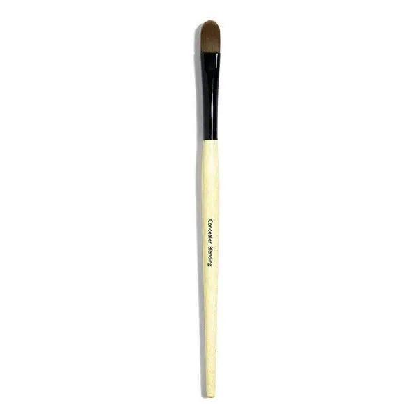 "Concealer Blending brush".
