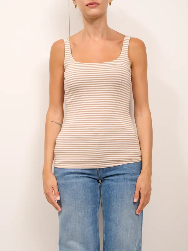 IDENTITY - TOP RIGATO - CAMEL/PANNA