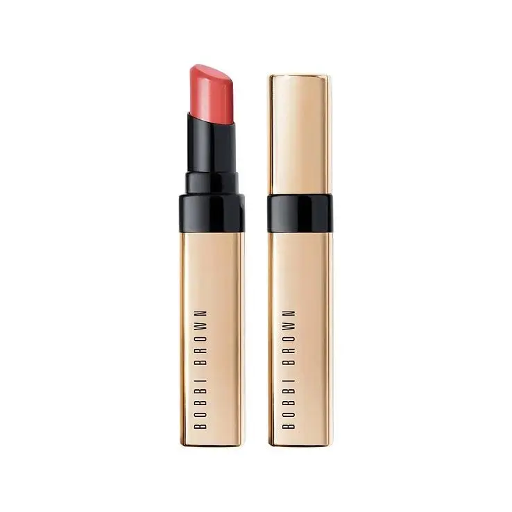 "Luxe Shine Intense Lipstick Paris Pink" 3,4gr