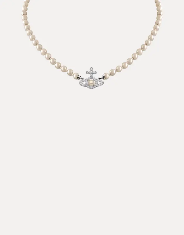 "Olympia pearl necklace"