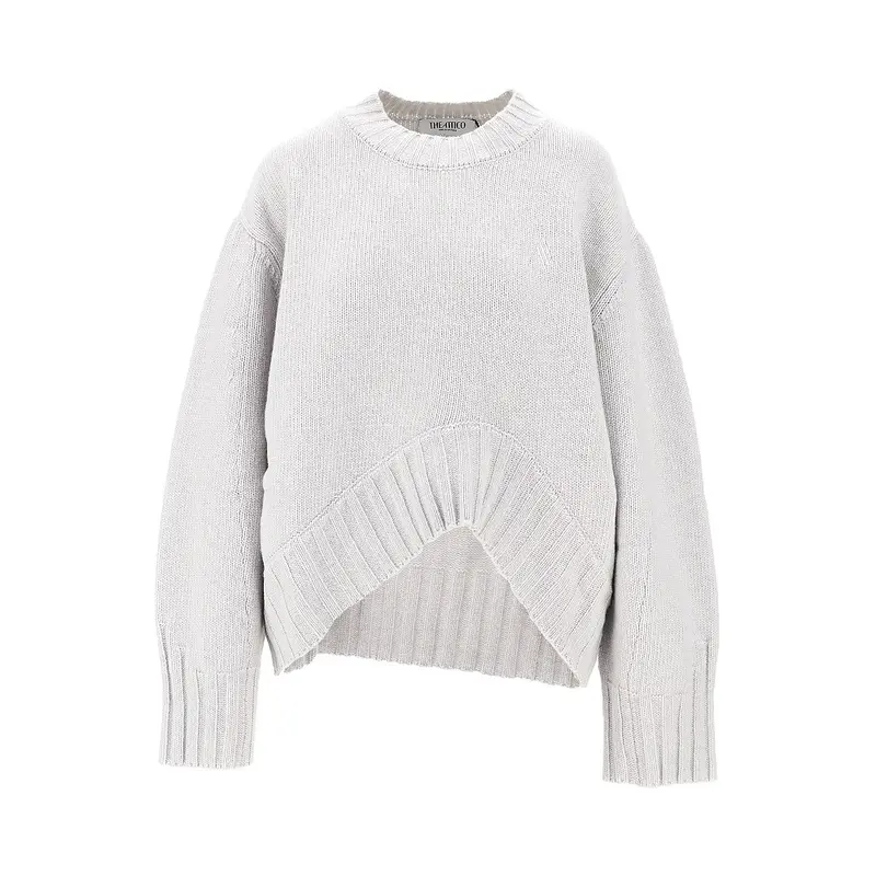 Pullover in lana con orlo sagomato