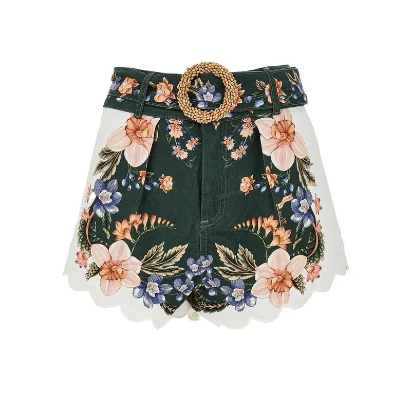 Shorts in twill floreale con cintura