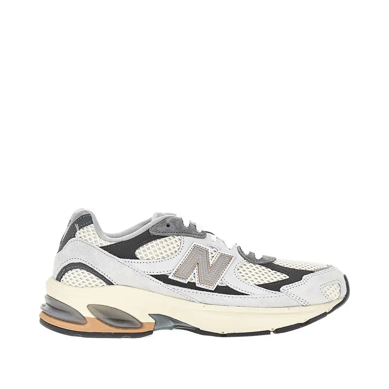 Sneakers 2010