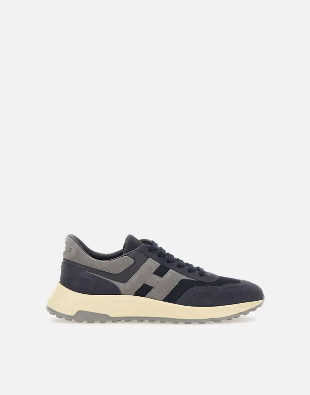Sneakers "Hyperlight"