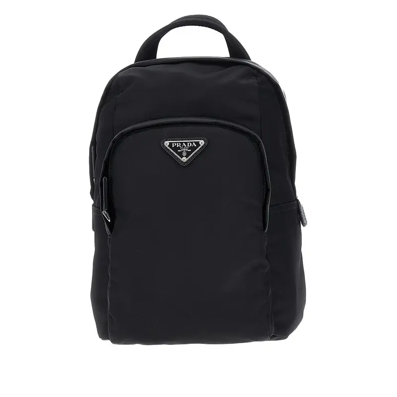 Zaino monospalla in Re-Nylon e pelle Saffiano
